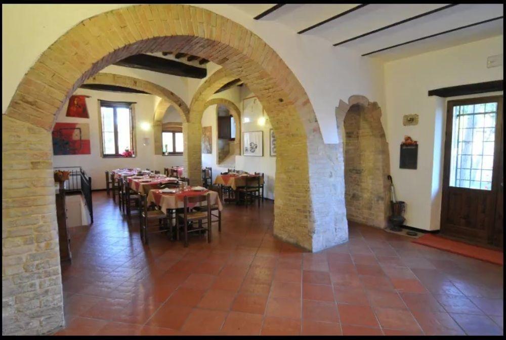 Agriturismo La Ginestrella Civitella D'Arna Екстер'єр фото