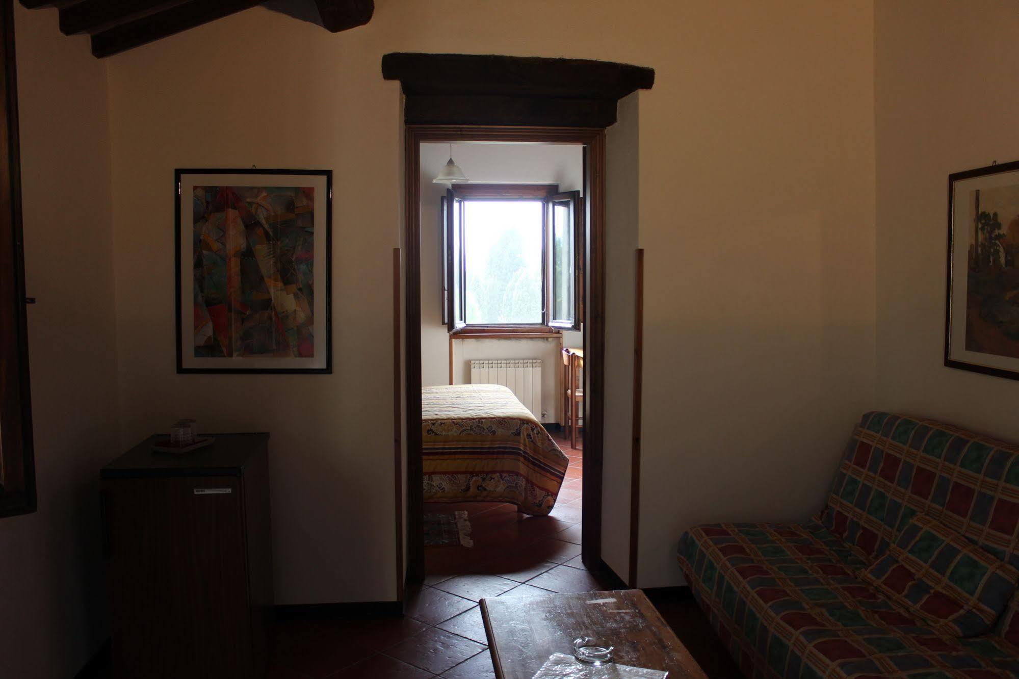 Agriturismo La Ginestrella Civitella D'Arna Екстер'єр фото